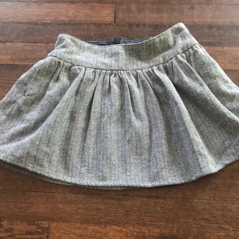 Great shape girls herringbone skirt